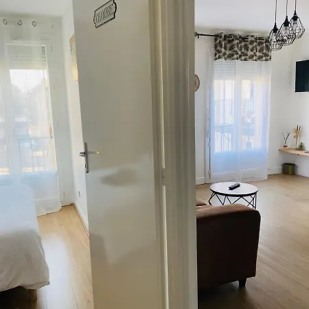 Le Bon Coin Apartment Le Creusot Exterior photo