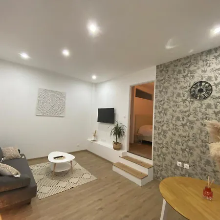 Le Bon Coin Apartment Le Creusot Exterior photo