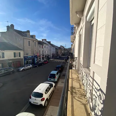 Le Bon Coin Apartment Le Creusot Exterior photo